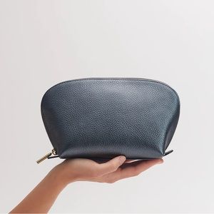 Cuyana Medium Travel Case Makeup Bag in Shimmer Anthracite